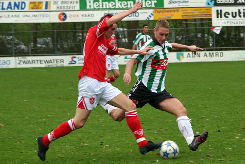 Sc. Genemuiden - Harkemase Boys (&copy; Helmich Lubberts)